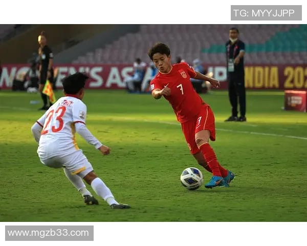 中国女足与越南女足精彩对决视频回顾及比赛亮点分析