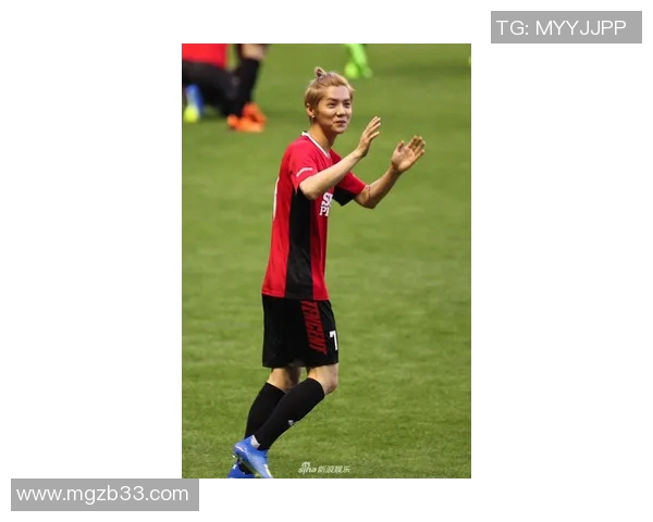 英国足球明星盘点：那些闪耀绿茵场的传奇人物与他们的辉煌成就