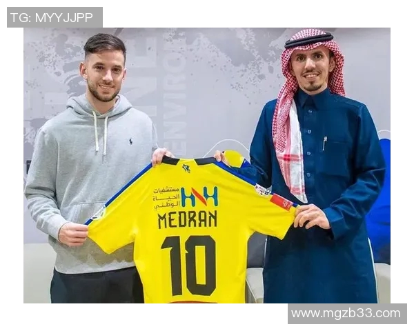 足球明星德兰杰的传奇生涯与场外风采揭秘 足球明星德兰杰的传奇生涯与场外风采揭秘